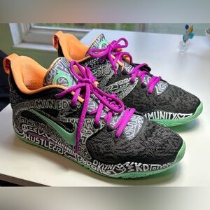 Timothy Goodman x Nike KD 15 ‘Brooklyn Courts’ DC1975-005 Men’s 10 No-Lid